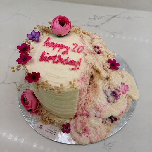 Çiçekli Butik Pasta – Umay Patisserie İzmir